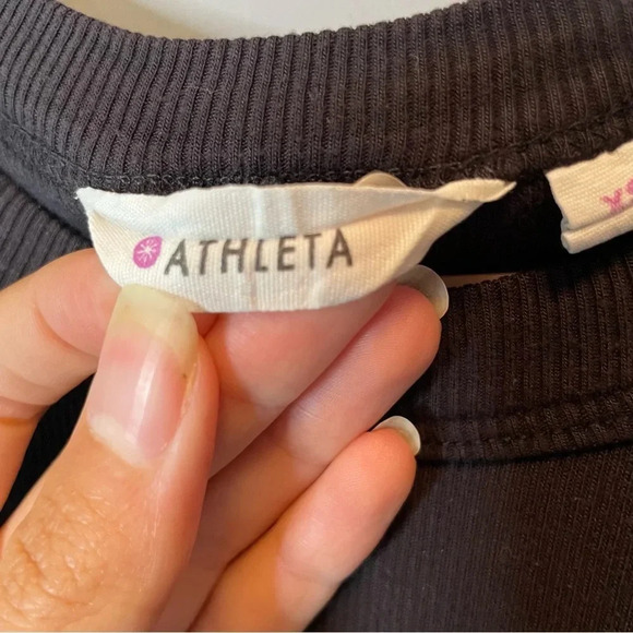 Athleta black ribbed high neck tank top women’s size xs - Picture 4 of 10